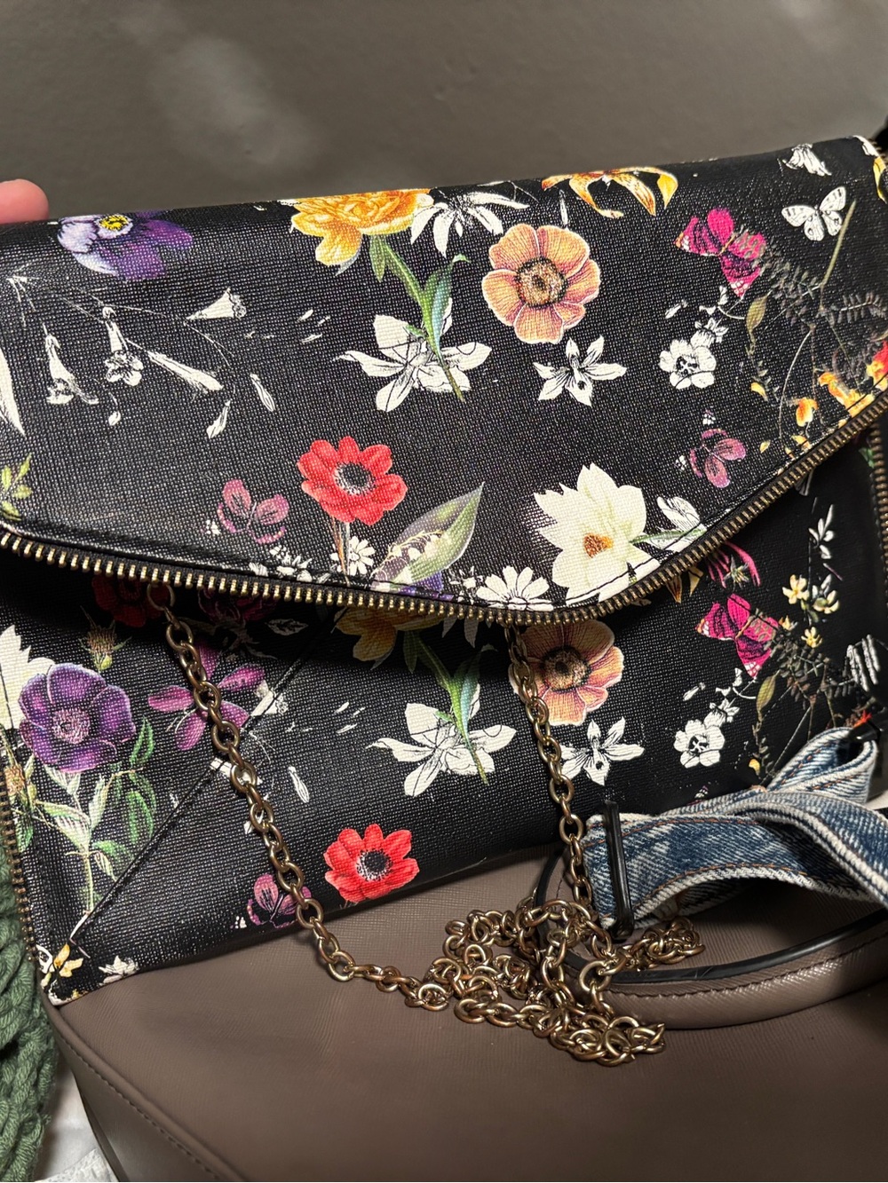 Floral Envelope Crossbody Bag in Black